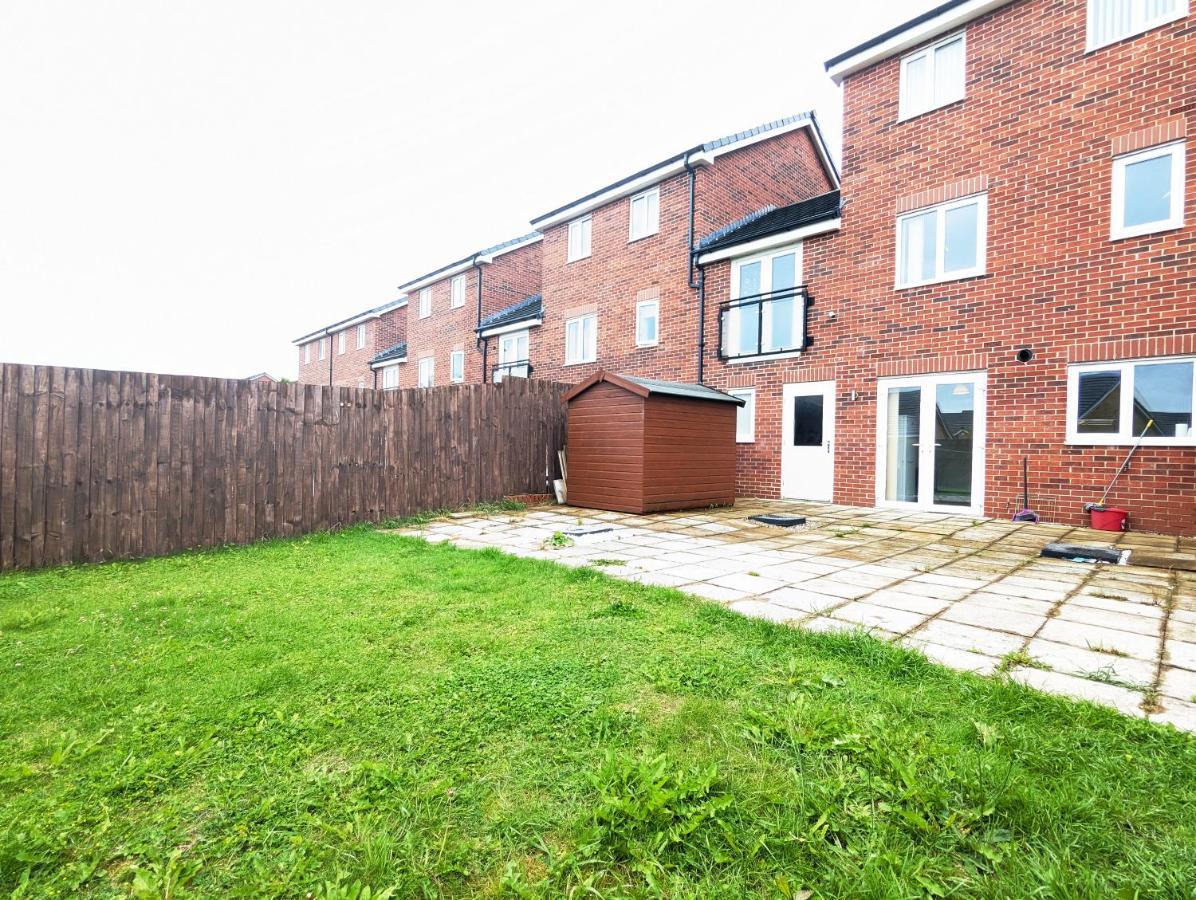 Guest Rooms Near City Centre & Anfield Free Parki Liverpool Exterior foto