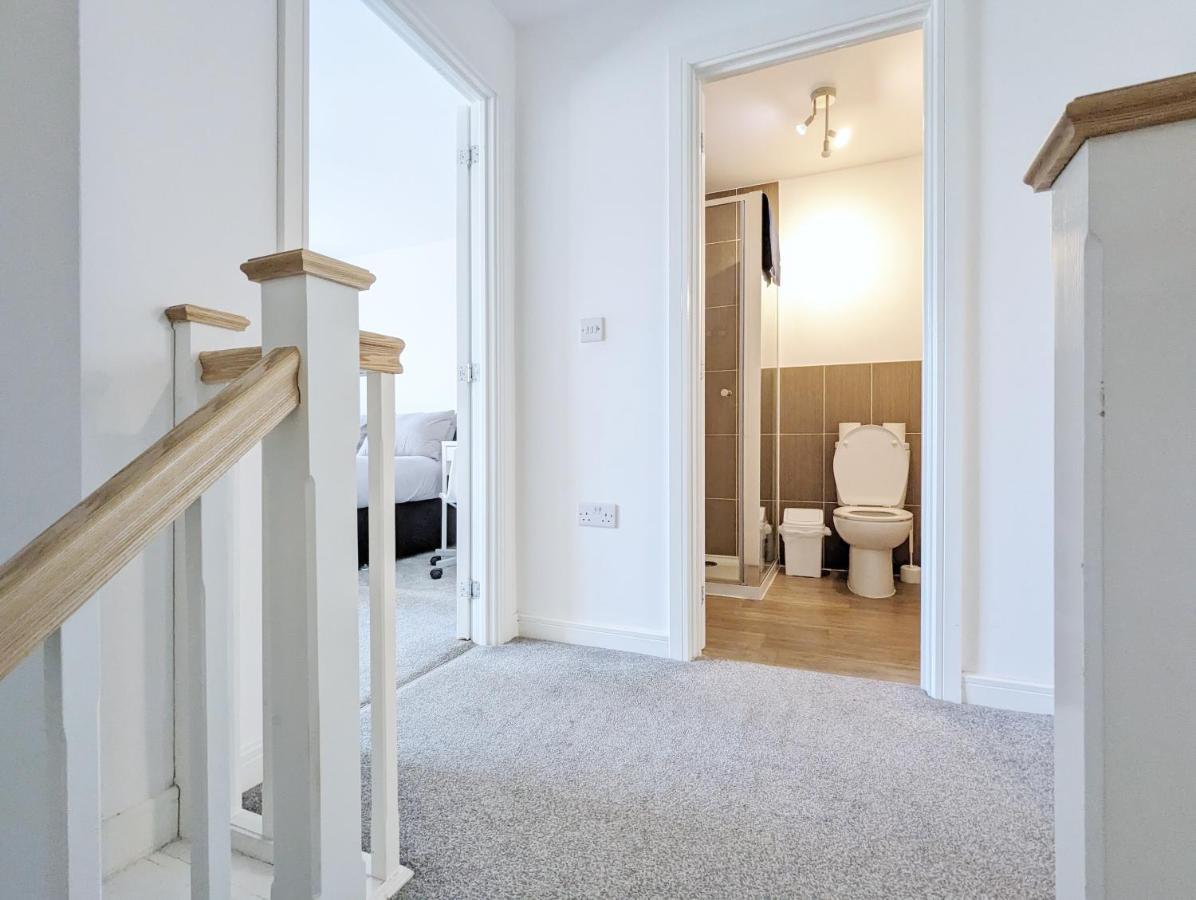 Guest Rooms Near City Centre & Anfield Free Parki Liverpool Exterior foto