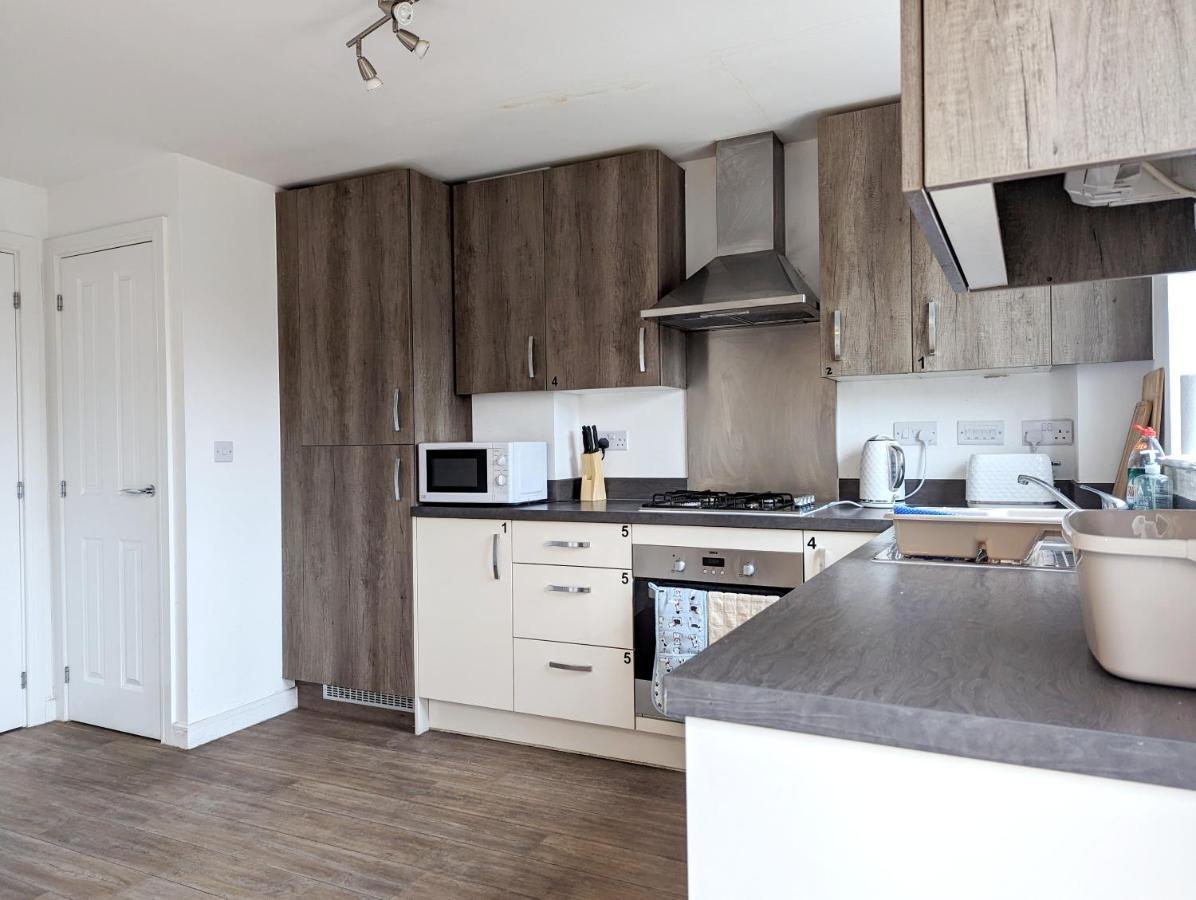 Guest Rooms Near City Centre & Anfield Free Parki Liverpool Exterior foto