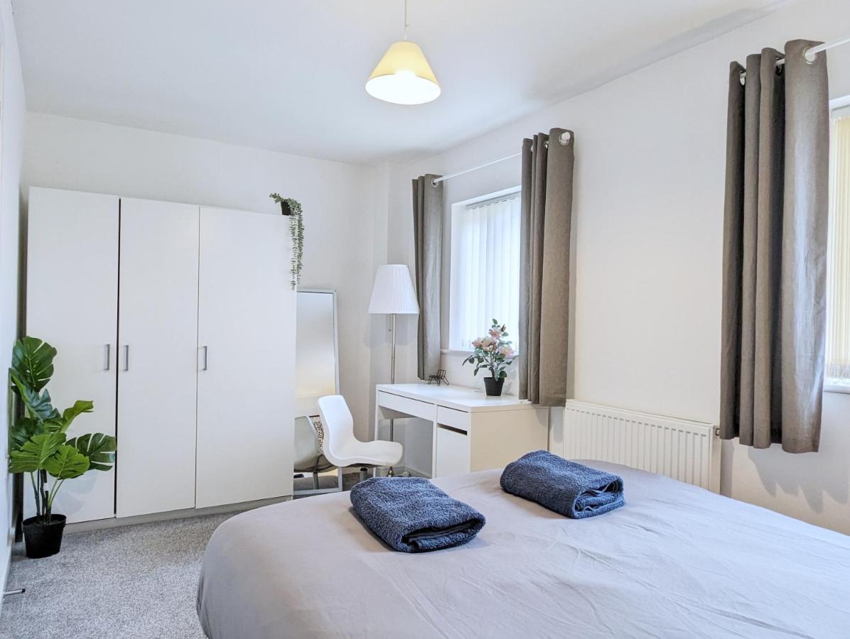 Guest Rooms Near City Centre & Anfield Free Parki Liverpool Exterior foto