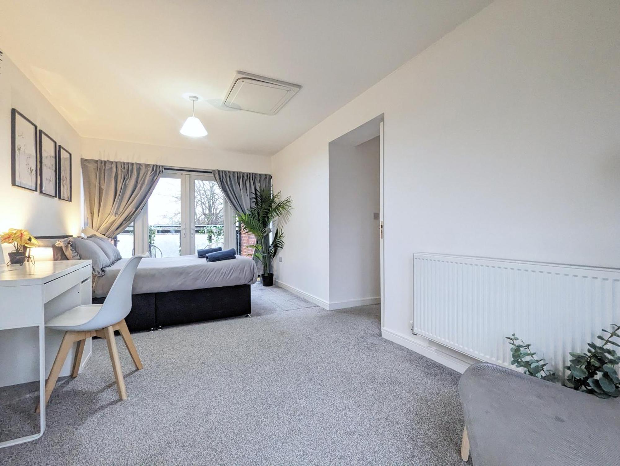 Guest Rooms Near City Centre & Anfield Free Parki Liverpool Exterior foto
